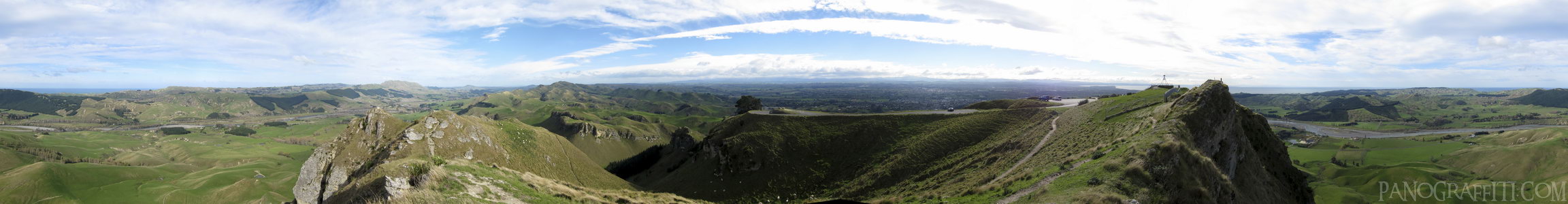 360 View of Te Mata Peak - Te Mata Peak is located south of Hastings outside of Hawke's Bay