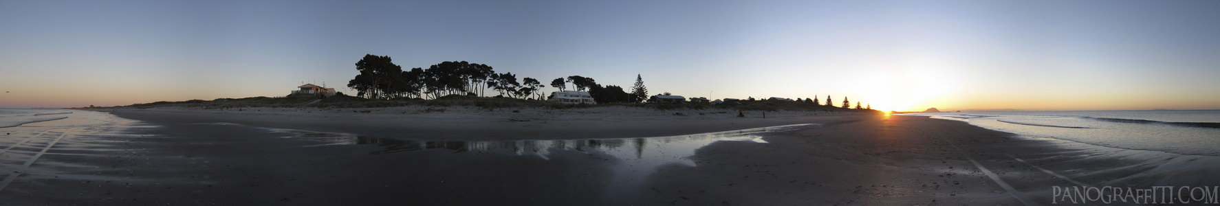 Sunset on Papamoa Beach - Bay of Plenty, New Zealand
