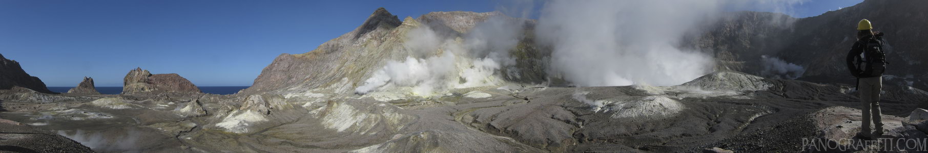 Sulfur Smoke - Smoke fills the air in every direction.