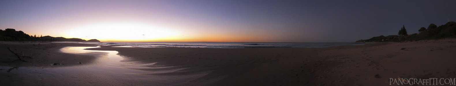 Wainui Beach Sunrise - An eary start for a 6:30 am sunrise on Wainui Beach in Gisborne